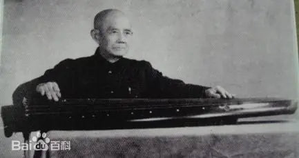 夏一峰——古琴大师，南京，1940年代。新金陵古琴派创始大师。