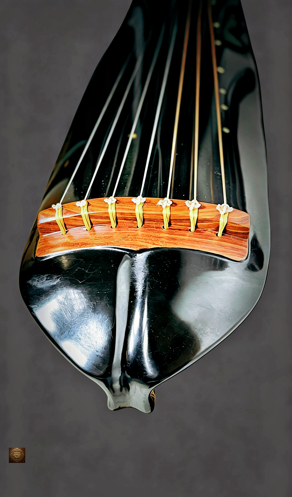 Jiaolin Tingyu Guqin – overhead full view showing seven strings and body silhouette